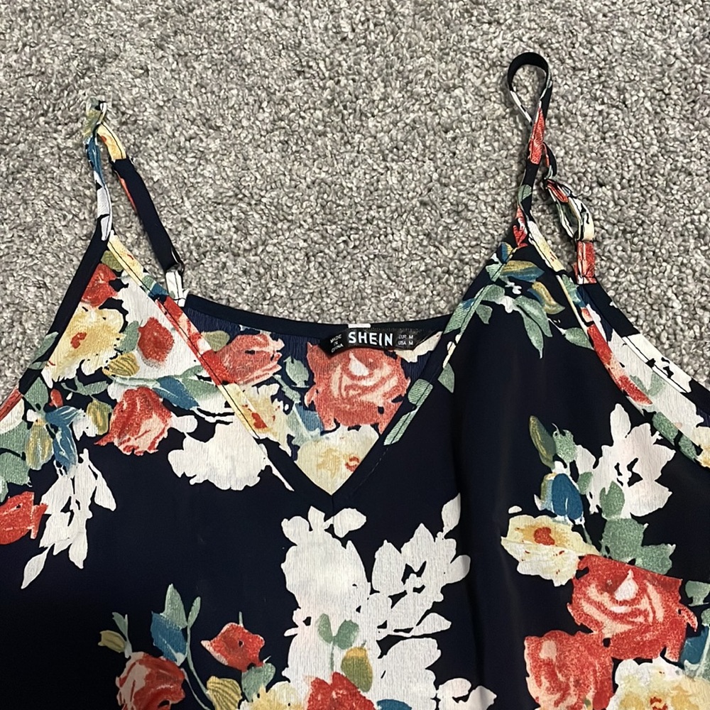 Floral Size medium Dress